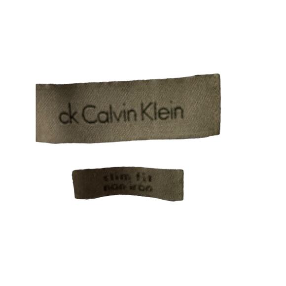 Calvin Klein Blue SLim Fit Non Iron Long Sleeve Button Down Shirt 17.5 32/33 - Picture 5 of 5